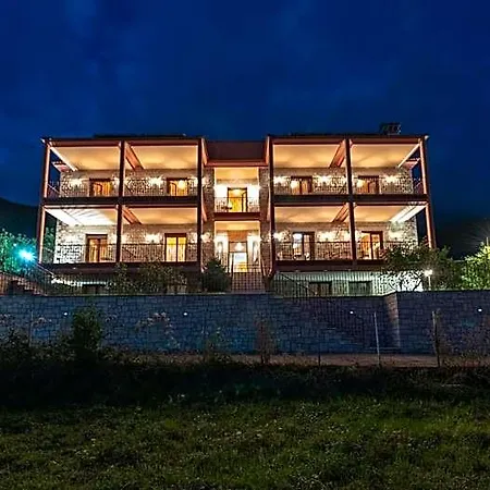Hotel Xenonas Kypseli Dhrosopiyí